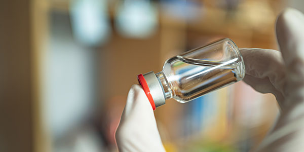 Liquid pharmaceutical ingredients in a vial